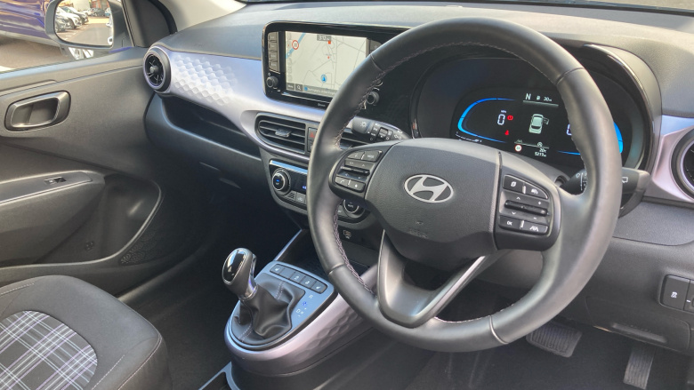 Hyundai i10 1.0 [63] Premium 5dr Auto [Nav] Petrol Hatchback